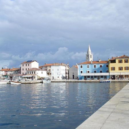 Lovely Fazana Apartments 400M From The Sea Bagian luar foto