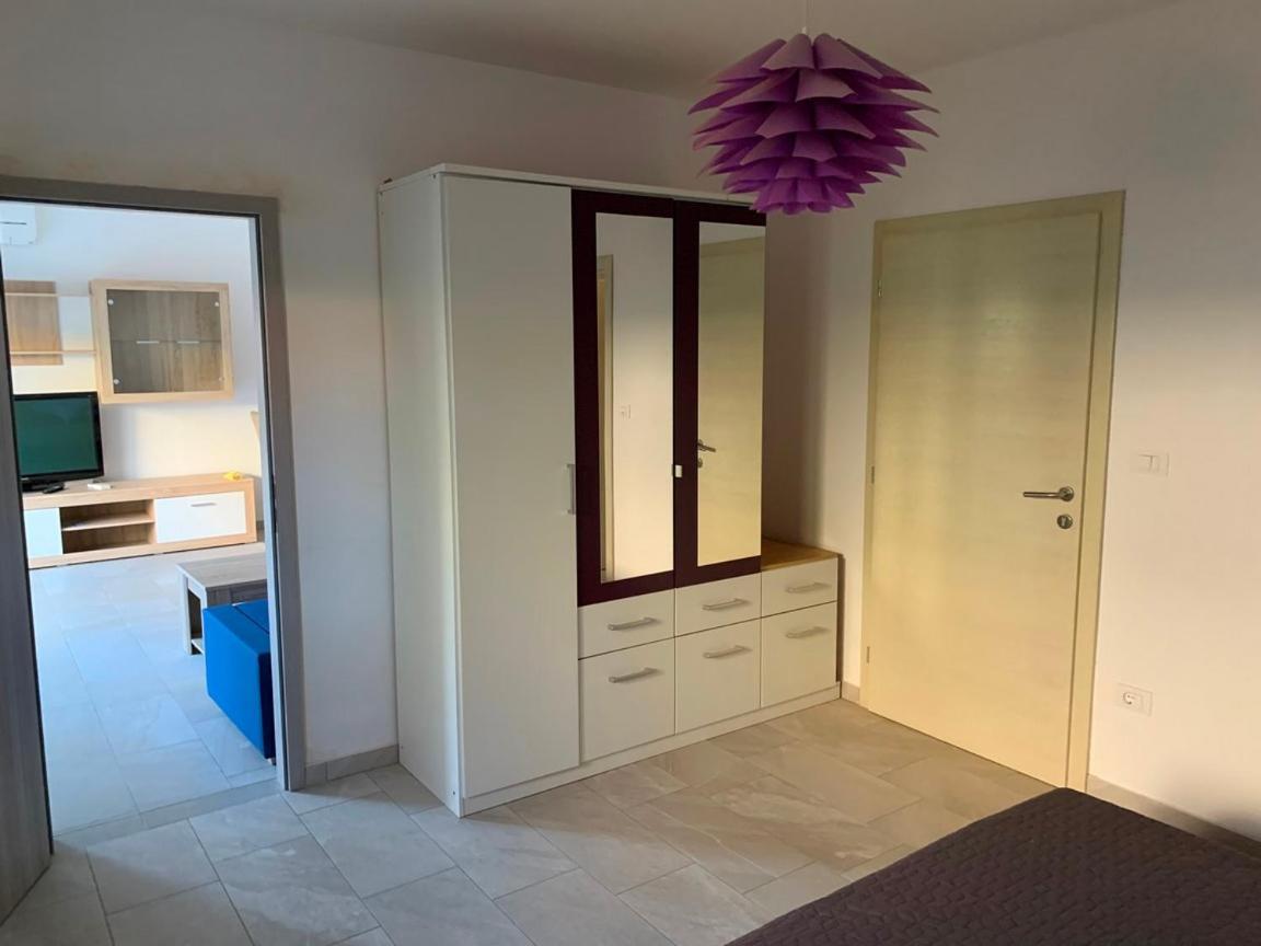 Lovely Fazana Apartments 400M From The Sea Bagian luar foto